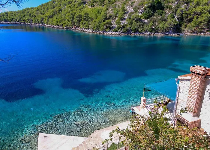 Robinson Jela Hébergement de vacances *