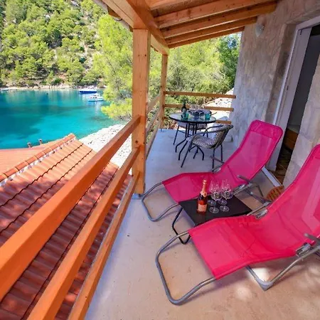 Tatil Evi Robinson Jela