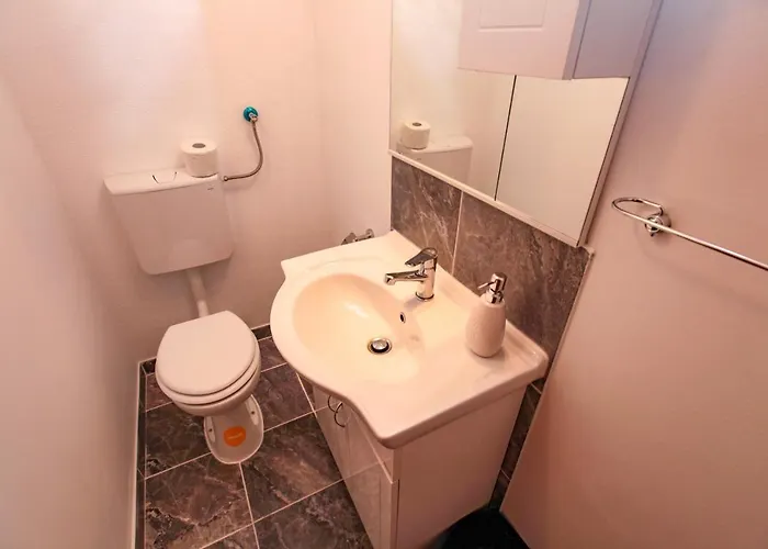 Robinson Jela Ferienhaus Bogomolje